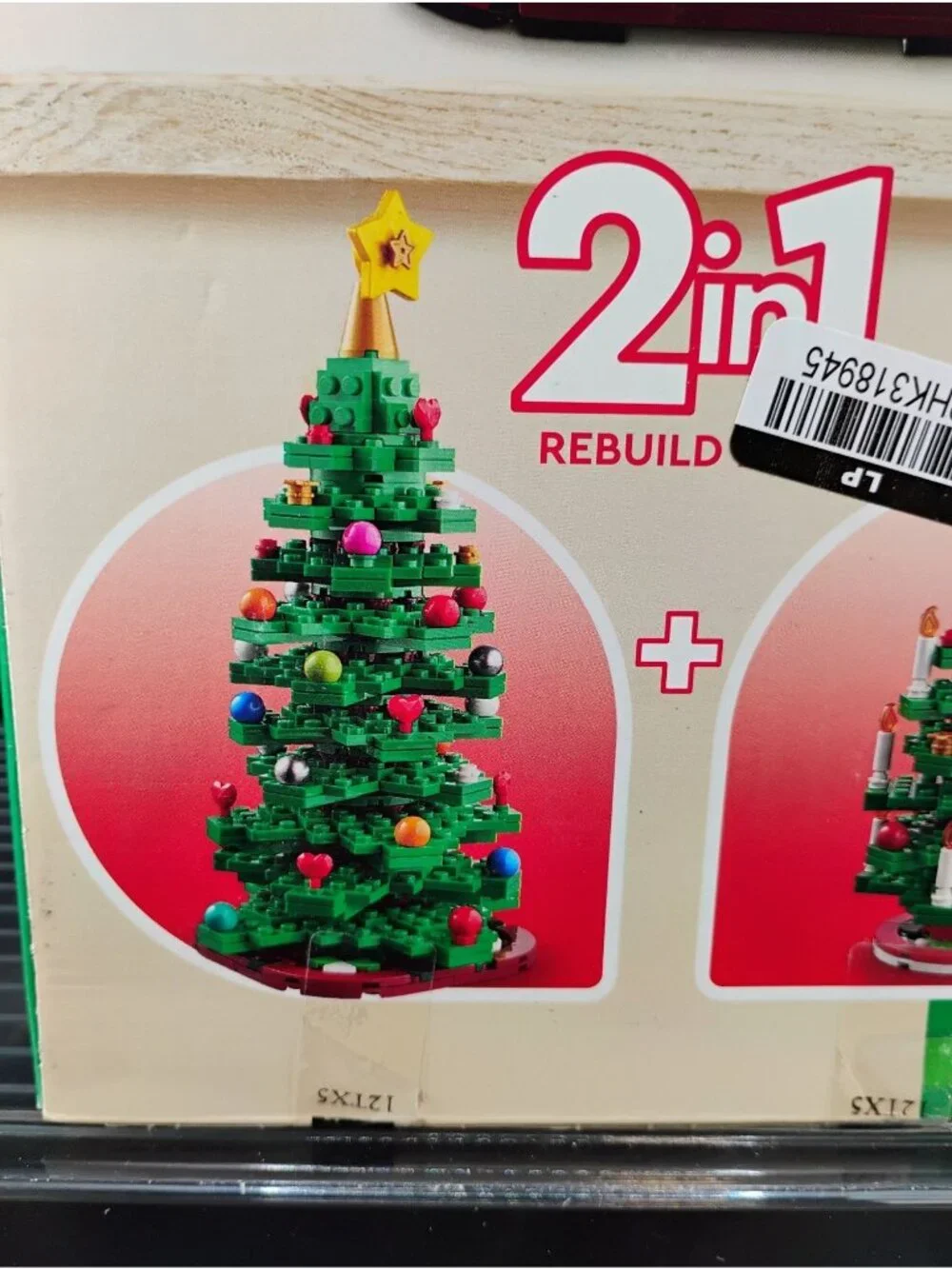 LEGO Christmas Tree Building Set 40573 2-in-1 784 Pieces Age 12+